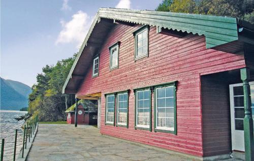 Holiday Home Utne Raaen Hytteutleige V