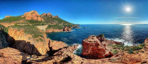 Villa Aurlie Sea View, 600m To Beach And Shops