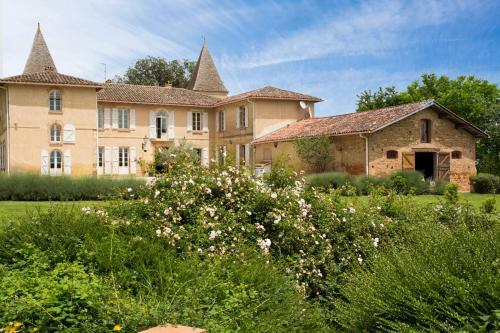 Saint-lary-soulan Chateau Sleeps 21 Pool Wifi