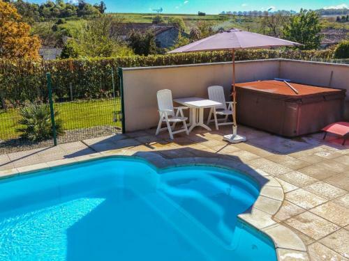 Chic Apartment In Segonzac With Swimming Pool