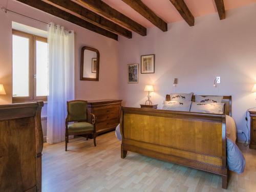 Chic Holiday Home In Segur-le-chateau With Swimming Pool