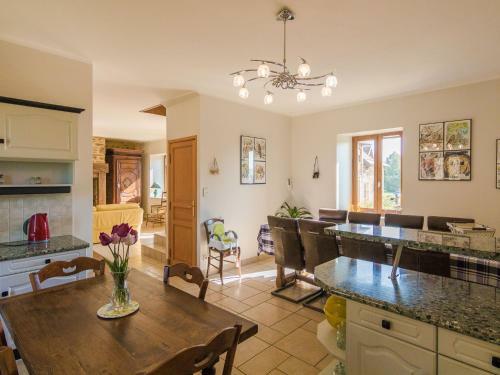 Chic Holiday Home In Segur-le-chateau With Swimming Pool