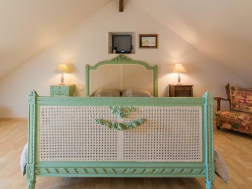 Chic Holiday Home In Segur-le-chateau With Swimming Pool