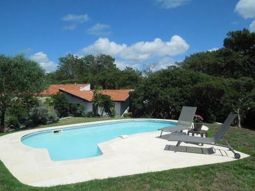 Villa Du Penon Pour 6 Personnes Avec Piscine