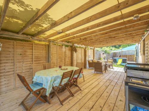 Boutique Villa In Sommi�res With Swimming Pool