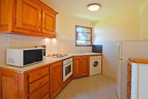 Apartamento R�sidence Mare E Sole In Taglio Isolaccio - Kor01039-bya