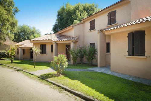 Apartamento R�sidence Mare E Sole In Taglio Isolaccio - Kor01039-bya