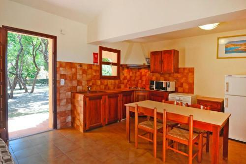 Apartamento R�sidence Mare E Sole In Taglio Isolaccio - Kor01039-bye