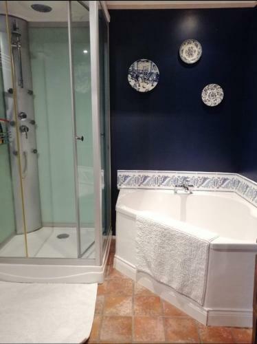 Captivating 2-bed House In Tocane St Apre
