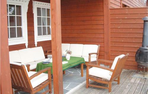 Holiday Home Hatlestrand Hatlestrandsvegen II