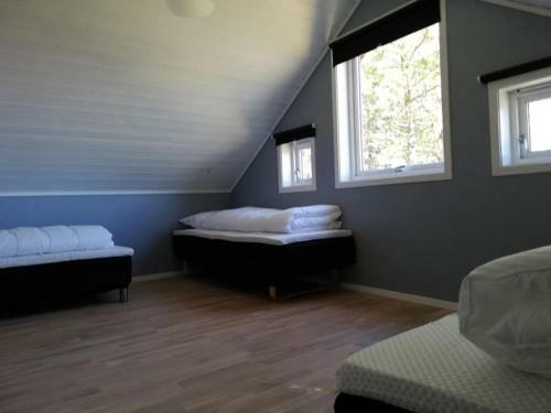 Hotel Holmavatn Ungdoms Og Misjonssenter
