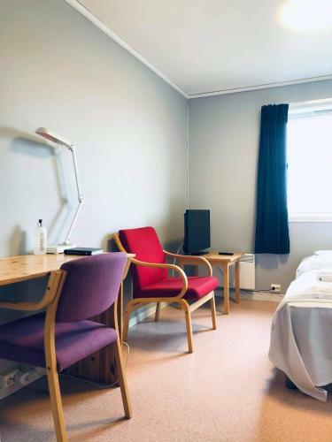 Hotel Holmavatn Ungdoms Og Misjonssenter