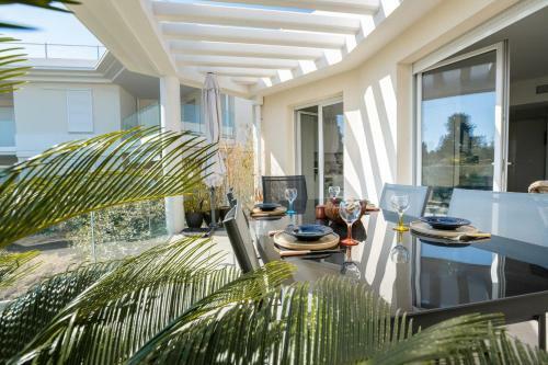 Kikiloue Terrasse Piscine Parking Neuf Proche Des Plages