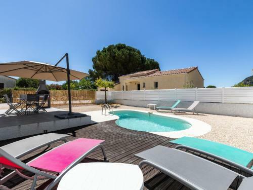 Idyllic Villa In Vallon-pont-d'arc Near Ardeche River
