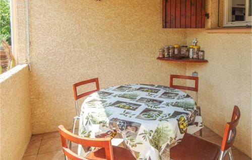Awesome Home In Valras Plage W/ 2 Bedrooms