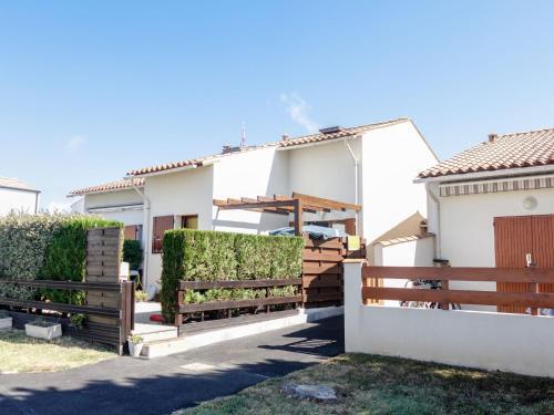 Holiday Home La Coralline