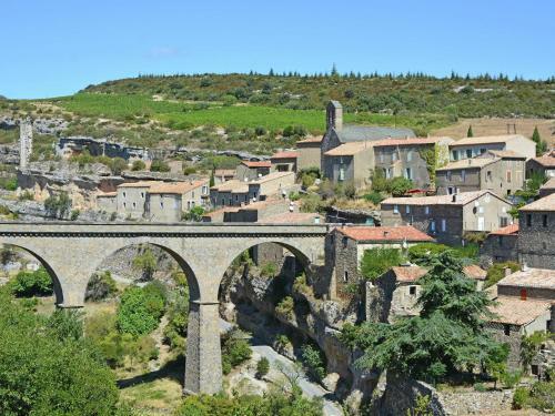 Apartamento Charming Villa In Villes�que-des-corbi�res With Jacuzzi
