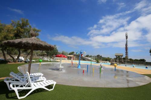 Camping La C�te Des Roses *** - Maeva