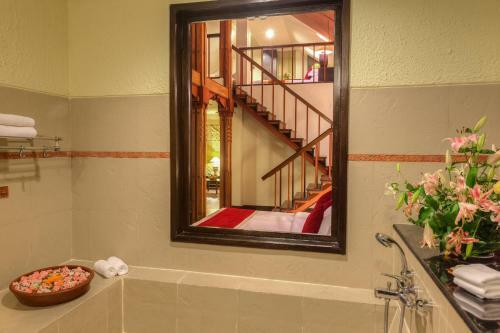 Hotel Gokarna Forest Resort