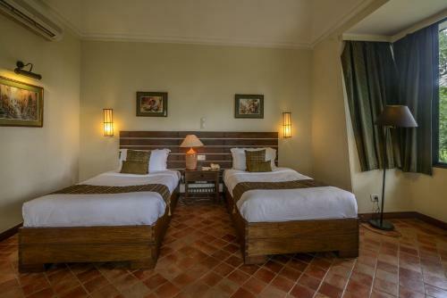 Hotel Gokarna Forest Resort