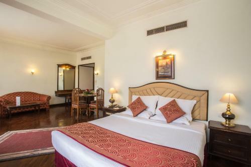 Grand Hotel, Kathmandu