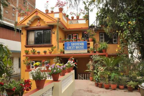 Hostal Souvenir Guest House