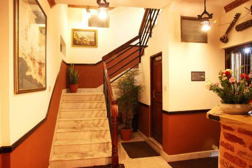 Dream Nepal Hotel And Apartment