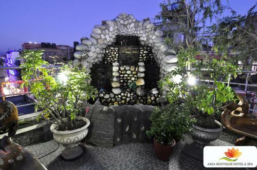 Royal Penguin Boutique Hotel