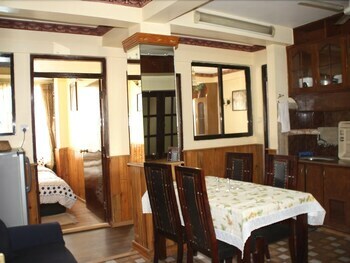 Hotel Thamel Apartments