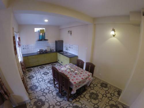 Hostal Om Tara Guest House