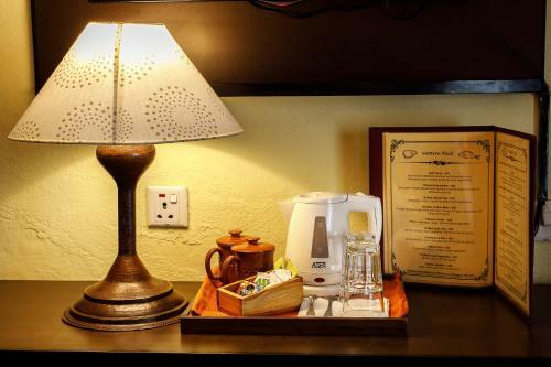 Hotel Ambassador Garden Home