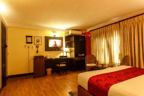 Hotel Ambassador Garden Home