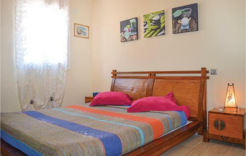 Three-bedroom Holiday Home In Sta Maria Poggio