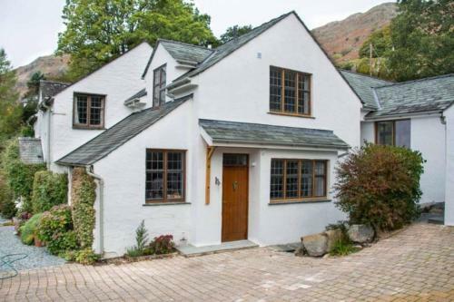 Heron Place, Great Langdale