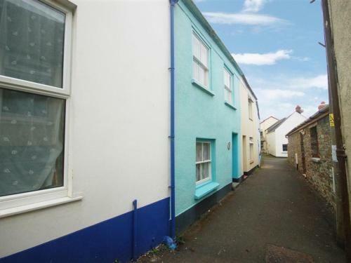 Holiday Home Sailmakers Cottage