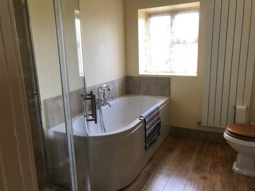 Tranquil 3 Bedroom Farmhouse