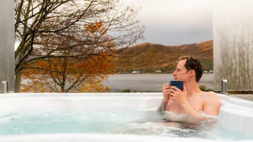 Lodge Seabeds Preview - Luxury Lookouts With Hot Tubs