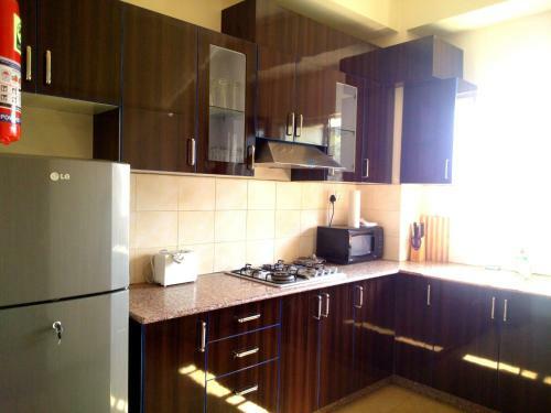 Retreat Serviced Apartment