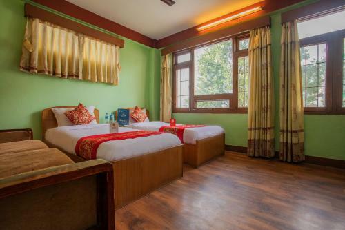 Hostal Mountain Peace Guest House