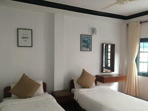 Bed & Breakfast Hotel Holy Lodge