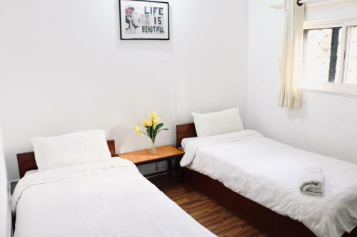 Bed & Breakfast Hotel Holy Lodge