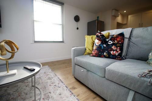Batheaston House Apartment 1 By Staybc With Private Parking