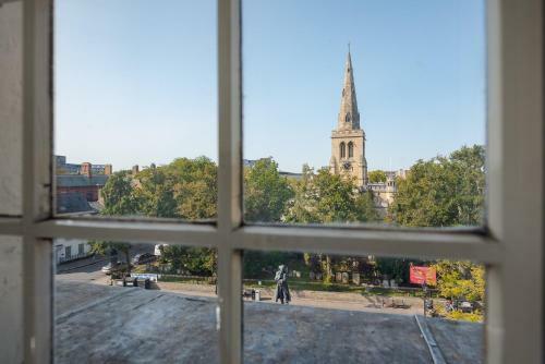 Bedford Town Centre 2 Bedroom Apartment