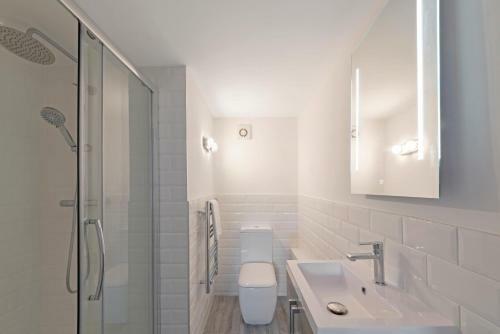 Stansted Airport / Bishop Stortford Apartments