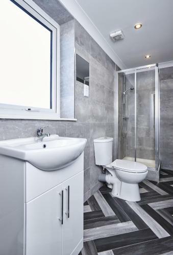 Fabrik Apartments - Harrowside