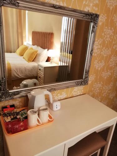 Hostal The Quorn Hotel