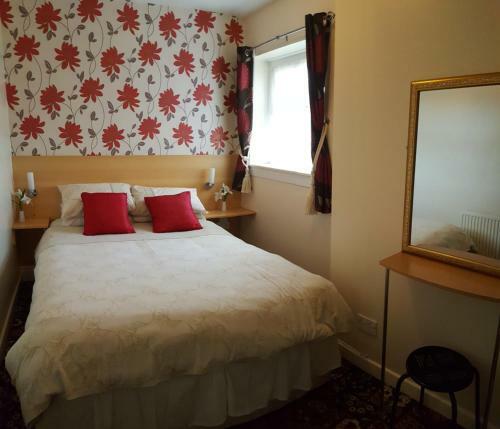 Norwyn Court Holiday Apartments