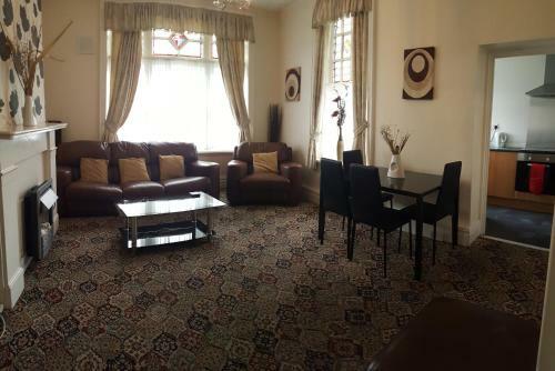Norwyn Court Holiday Apartments