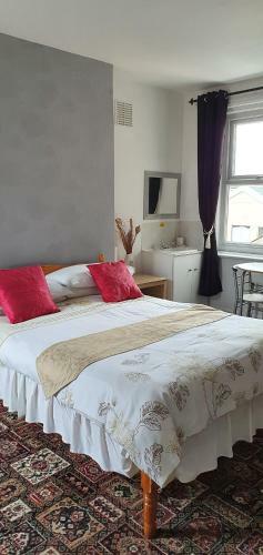 Norwyn Court Holiday Apartments