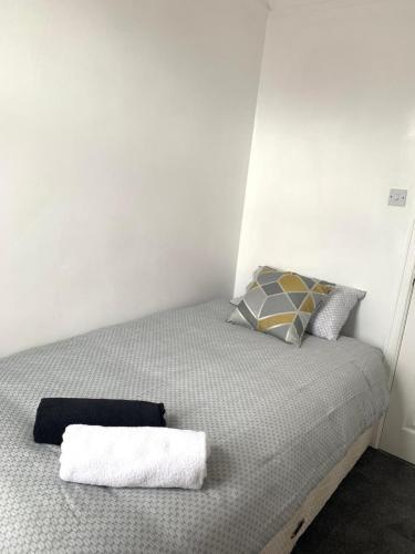 4-bed House 10min Walk To Town Centre In Blackpool